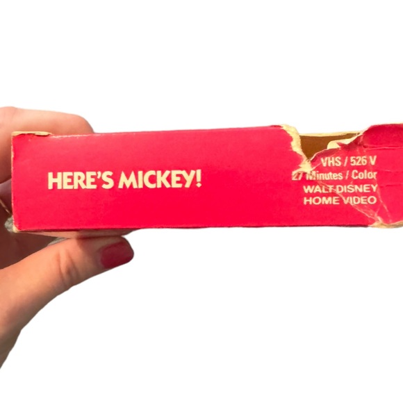 Walt Disney’s Cartoon Classics VHS Tape: “Here’s Mickey!” Volume 1. - Picture 2 of 8